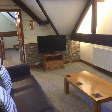 Mill Lodge เวลส์ ภายนอก รูปภาพ
